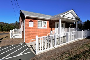 9279 Kings Hwy, King George VA - Day Care Center