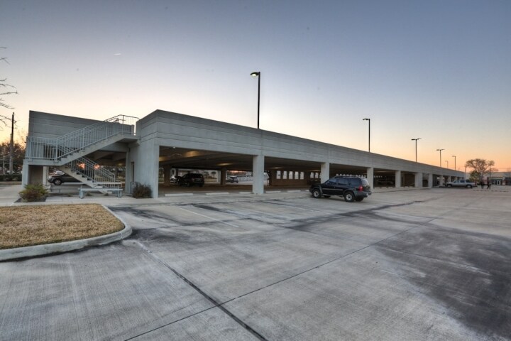 455 E Medical Center Blvd, Webster, TX for lease - Other - Image 2 of 35