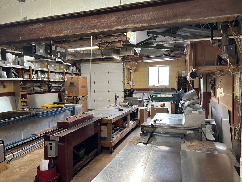 8176 Ritchie Hwy, Pasadena, MD for lease - Building Photo - Image 3 of 5