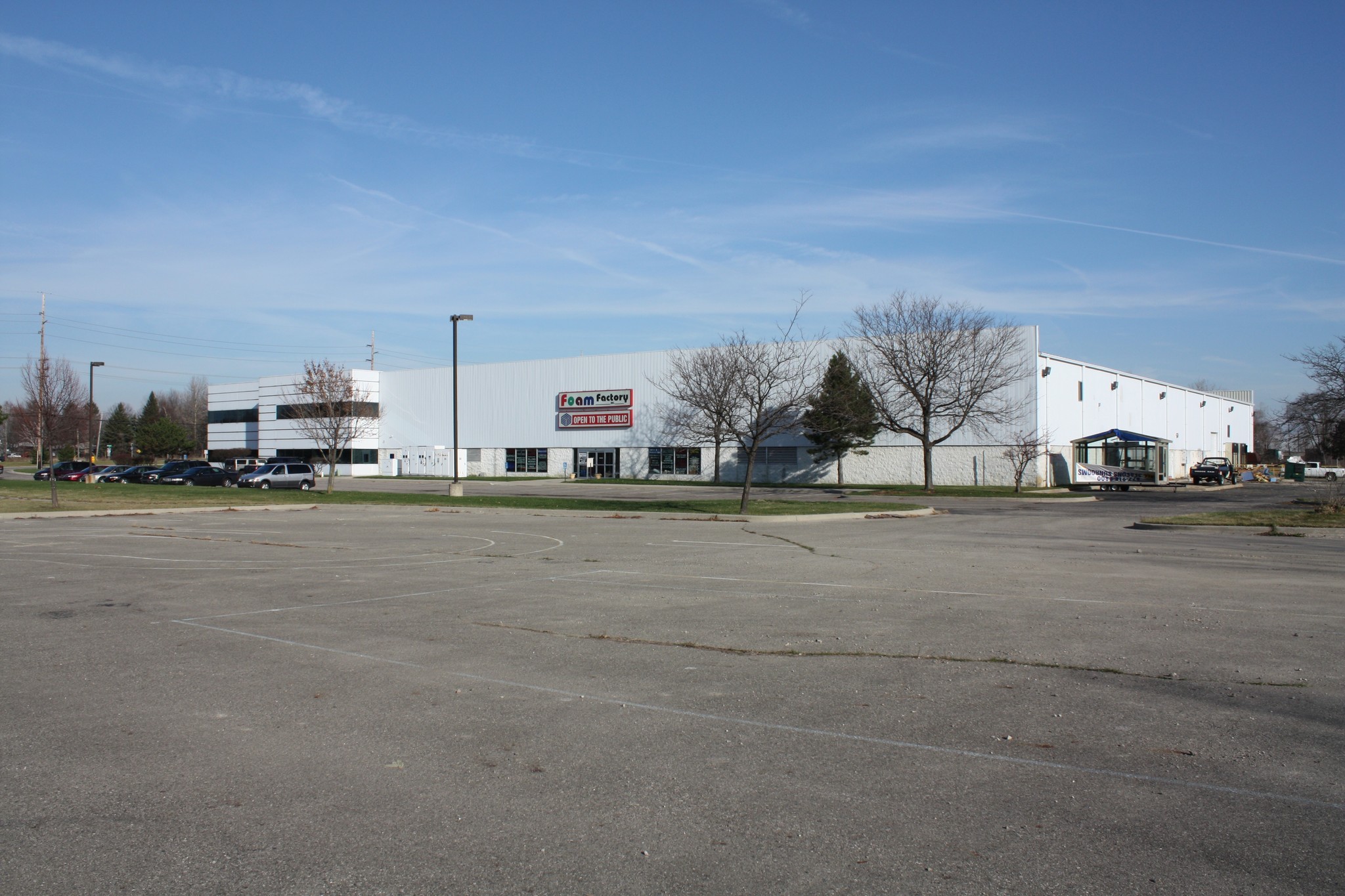 22800 Hall Rd, Clinton Township, MI for lease Primary Photo- Image 1 of 26