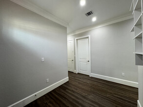 12262 Queenston Blvd, Houston, TX for lease Interior Photo- Image 2 of 23