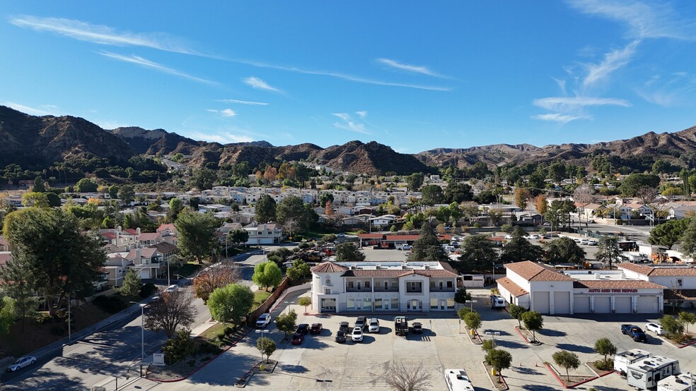 31280-31294 The Old Road, Castaic, CA for lease - Building Photo - Image 3 of 8