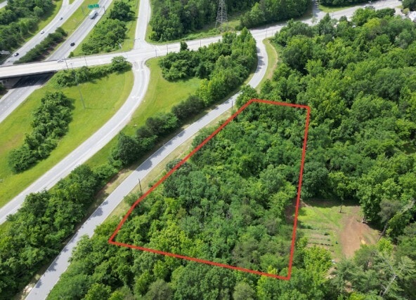 600 New Street, High Point, NC for sale - Aerial - Image 1 of 6