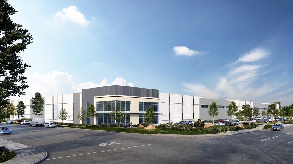 16323 Shoemaker Ave, Cerritos, CA for lease - Primary Photo - Image 1 of 1