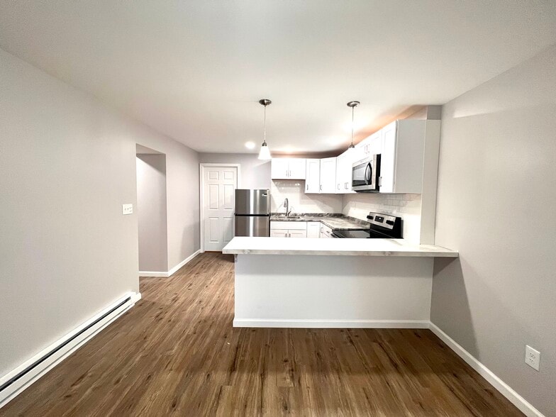 58 N Sherman St, Wilkes Barre, PA for sale - Building Photo - Image 3 of 33