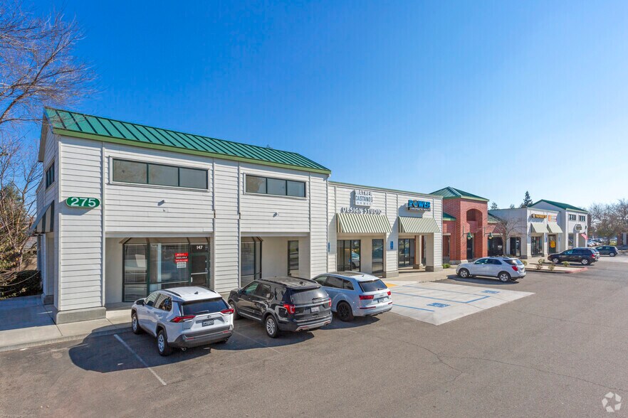 255 275 N Clovis Ave Clovis Ca 93612 Retail For Sale Loopnet Com