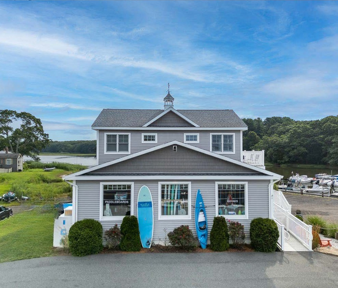 132 Shore Rd, Old Lyme, CT for sale - Building Photo - Image 1 of 6