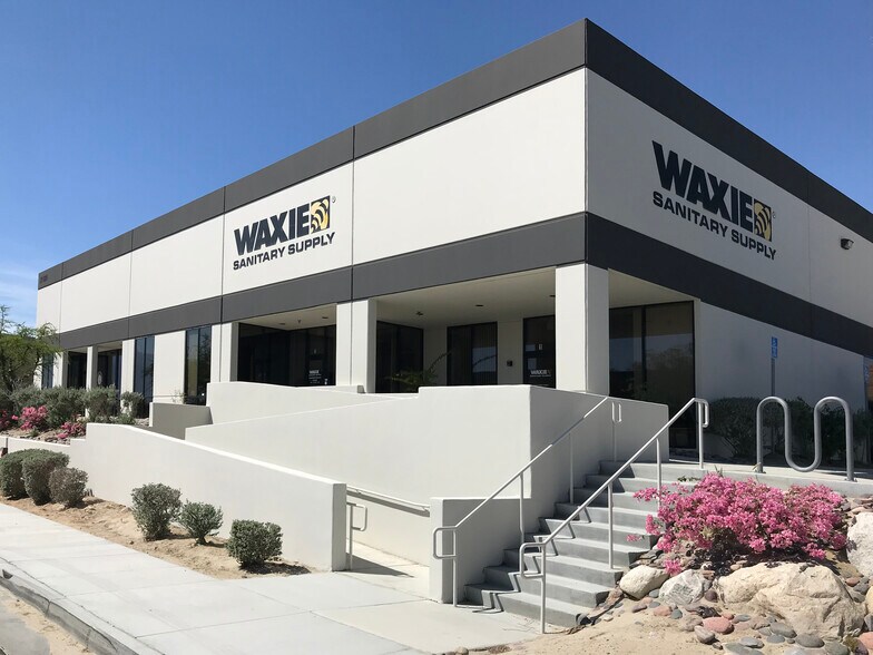 72080 Woburn Ct, Thousand Palms, CA for sale - Primary Photo - Image 1 of 1