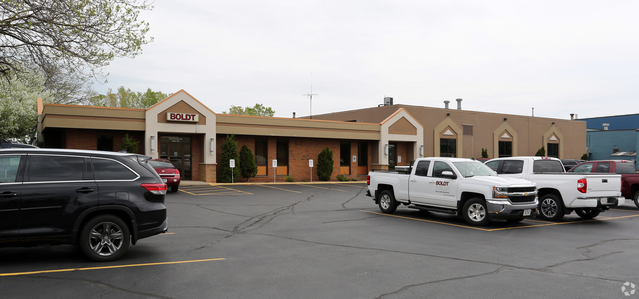 3049 Ramada Way, Green Bay, WI for sale Building Photo- Image 1 of 1