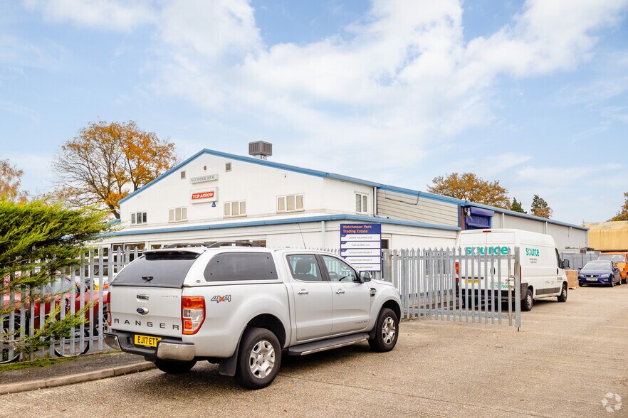 Watchmoor Rd, Camberley for sale - Building Photo - Image 2 of 2