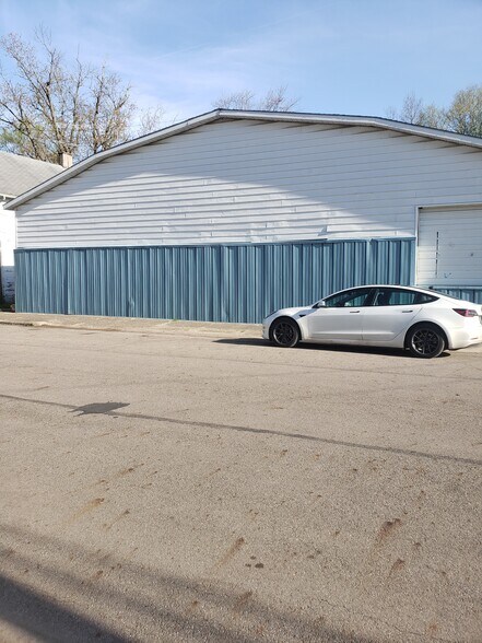 714 Rubsam St, Springfield, OH for sale - Building Photo - Image 1 of 1