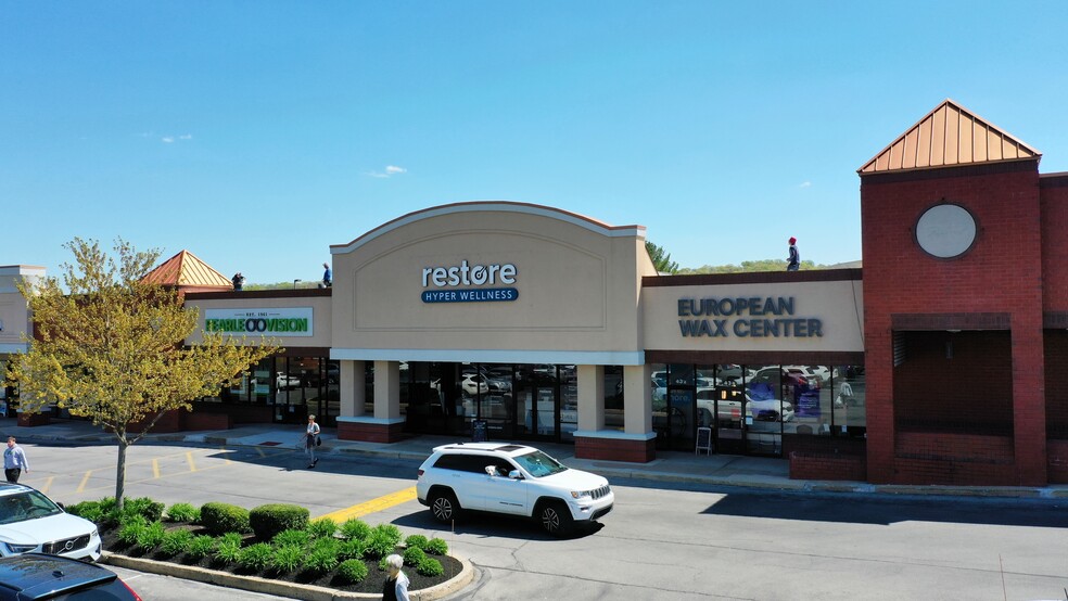 400-470 W Lincoln Hwy, Exton, PA for lease - Building Photo - Image 3 of 15