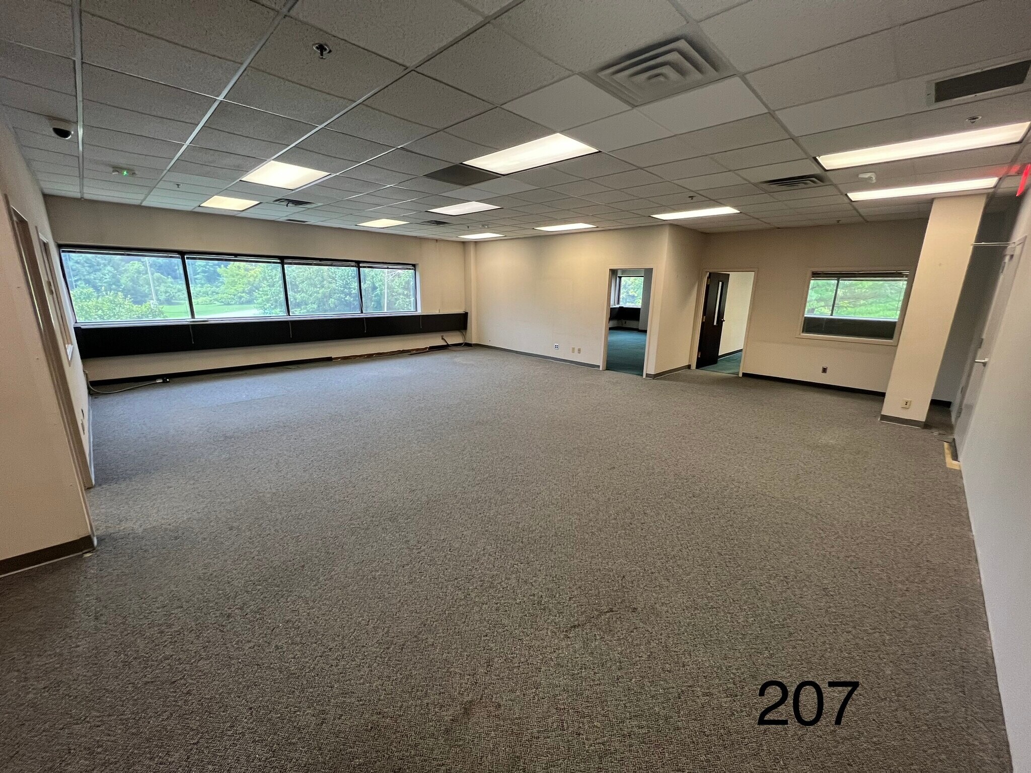 1000 Stewart Ave, Glen Burnie, MD 21061 Office for Lease