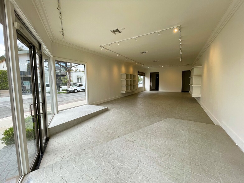 449-457 N Robertson Blvd, Los Angeles, CA for lease - Building Photo - Image 3 of 5