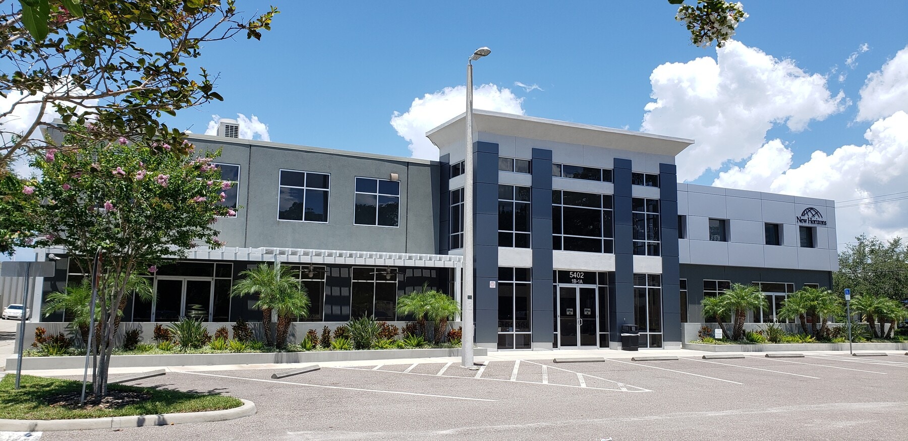 5402 W Laurel St Tampa FL 33607 - 5402 W Laurel St Tampa FL Building Photo 1 HighDefinition 