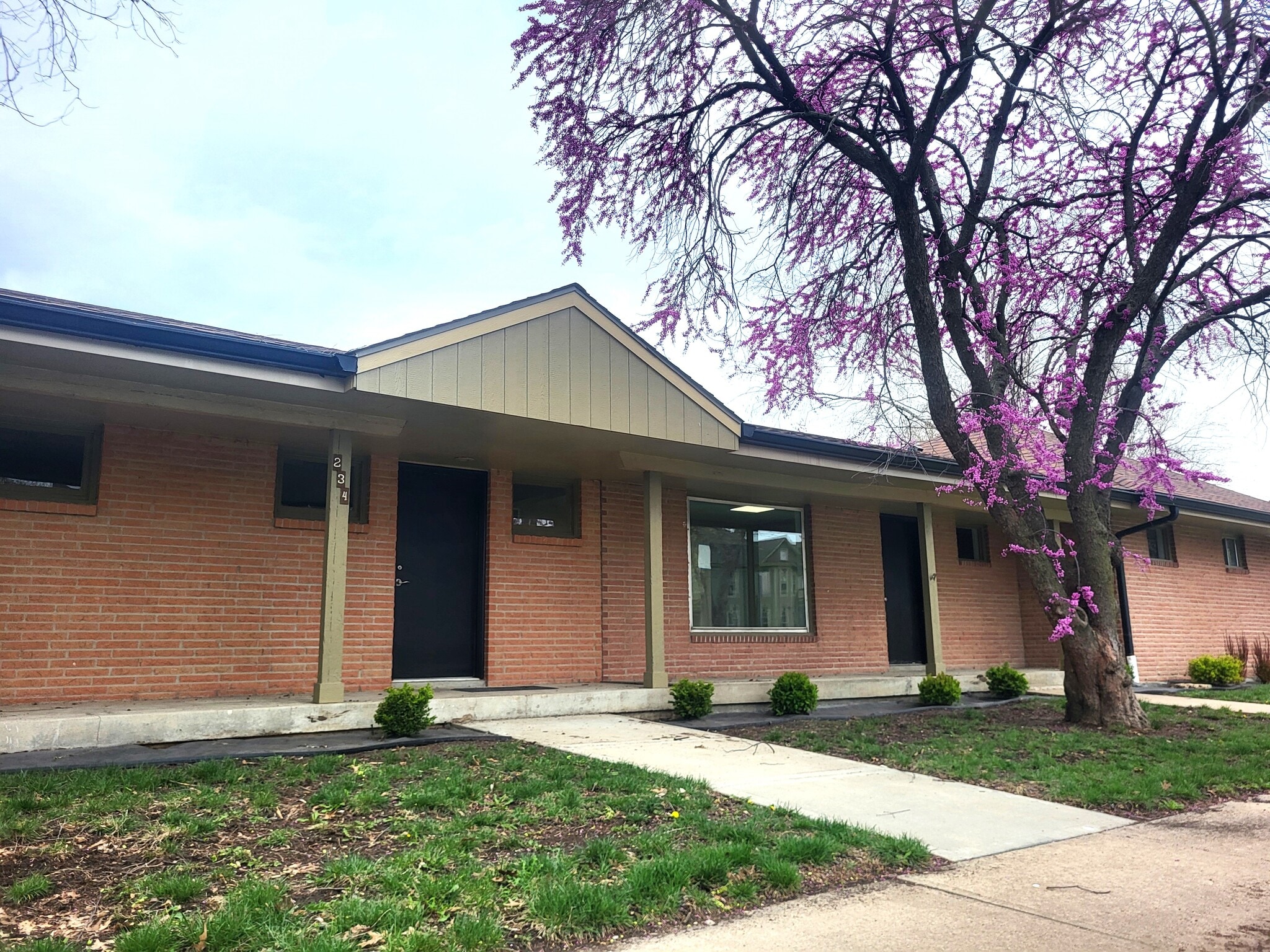 234 S Cherry St, Olathe, KS for sale Building Photo- Image 1 of 1