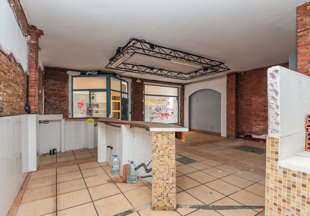 Reus, TAR 43201 - Unit 1 -  - Interior Photo - Image 1 of 12