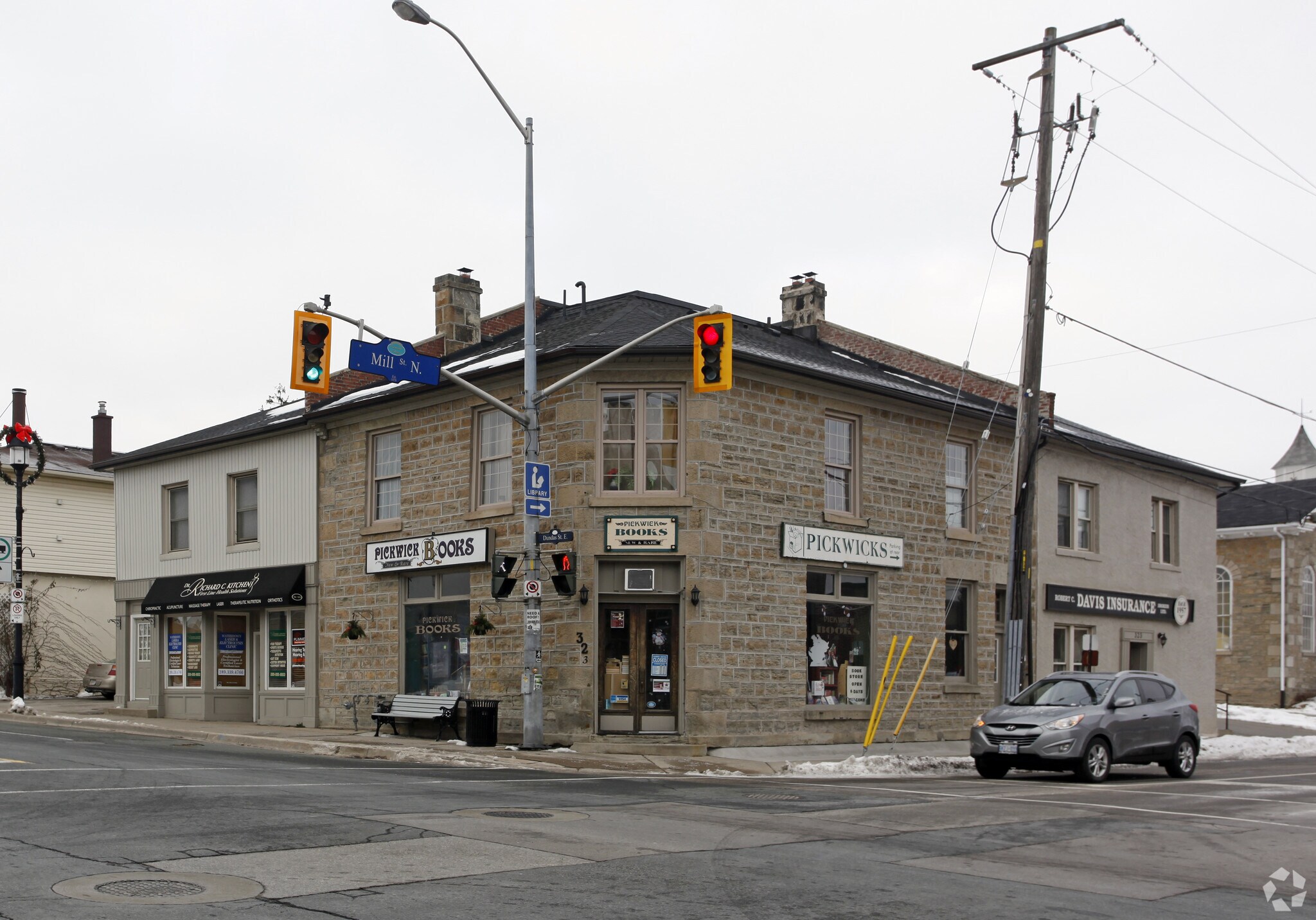 323 Dundas St E, Hamilton, ON for sale Primary Photo- Image 1 of 1
