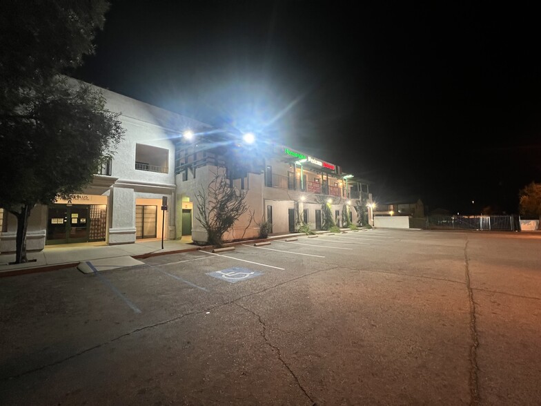 38424 10th St, Palmdale, CA for lease - Building Photo - Image 3 of 13