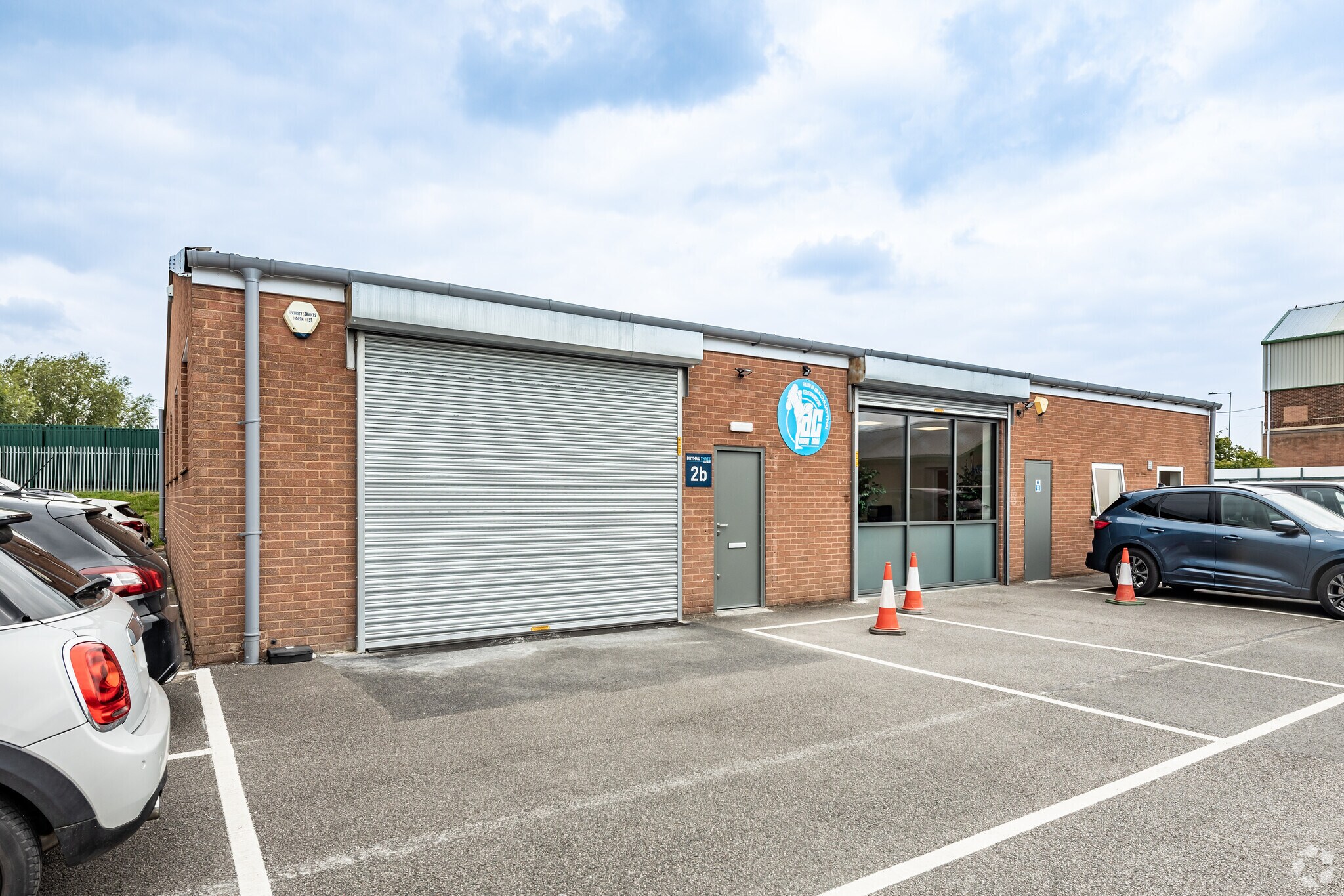 River Ln, Chester for sale Building Photo- Image 1 of 1