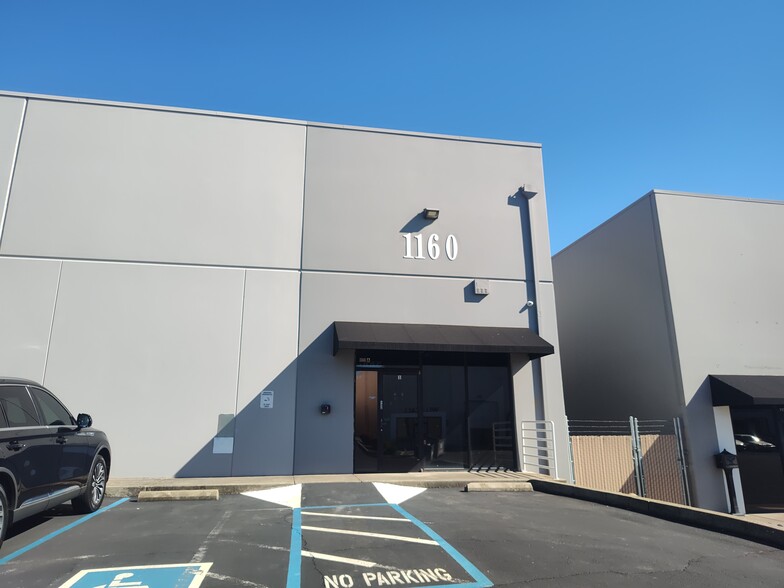 1160 Tara Ct, Rocklin, CA for lease - Building Photo - Image 2 of 5