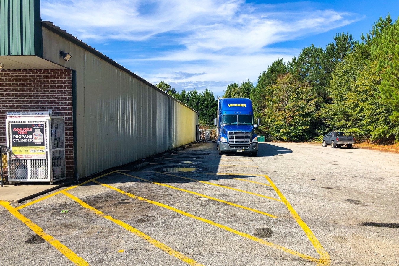 1523 Zebulon Rd, Griffin, GA 30224