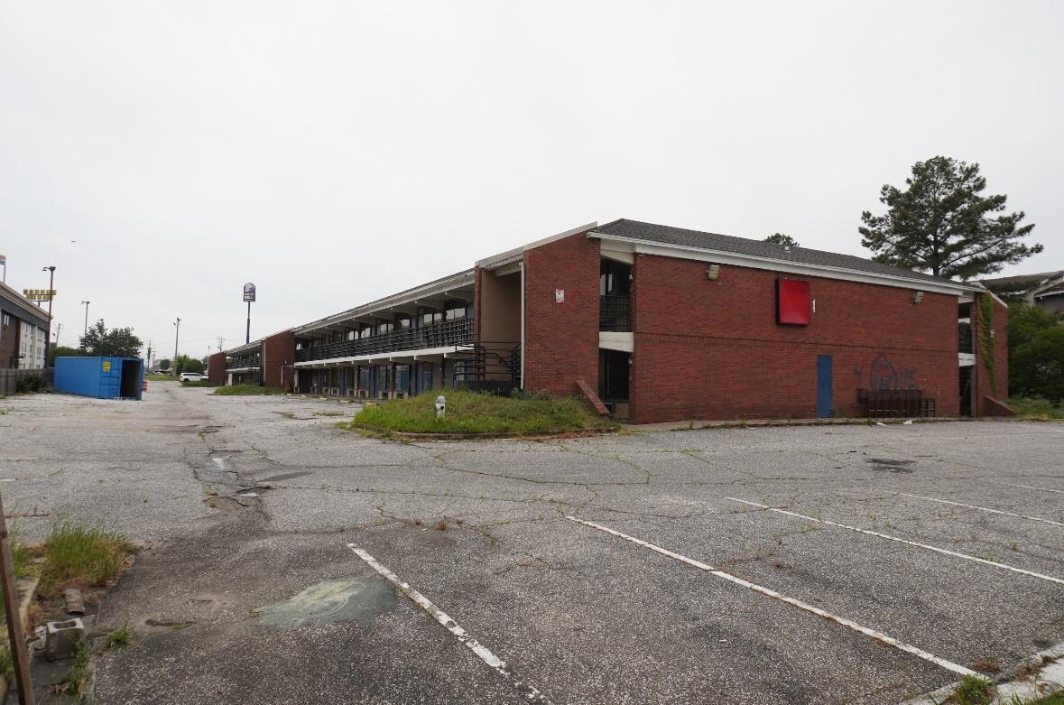 5175 Carmichael Rd, Montgomery, AL for sale Building Photo- Image 1 of 1