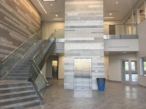 20333 N 19th Ave, Phoenix, AZ for sale Interior Photo- Image 2 of 2