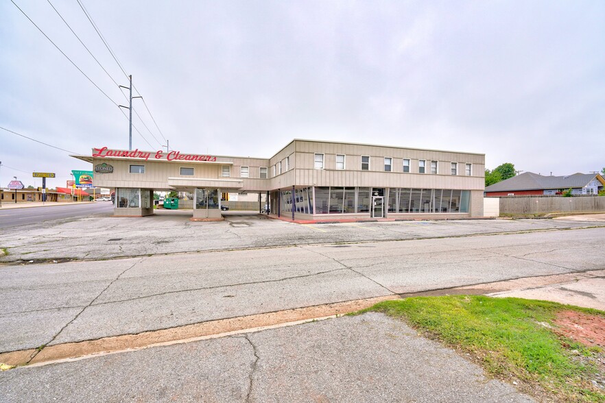 3131 N May Ave, Oklahoma City, OK for lease - Building Photo - Image 1 of 36