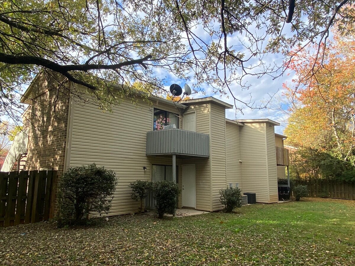 4906 Cotton Row NW, Huntsville, AL 35816