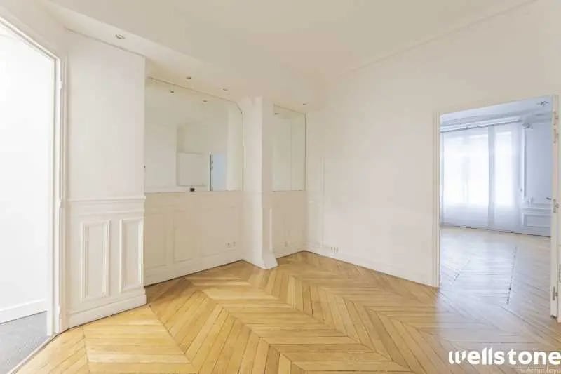 44 Avenue Kléber, Paris for lease - Interior Photo - Image 1 of 9