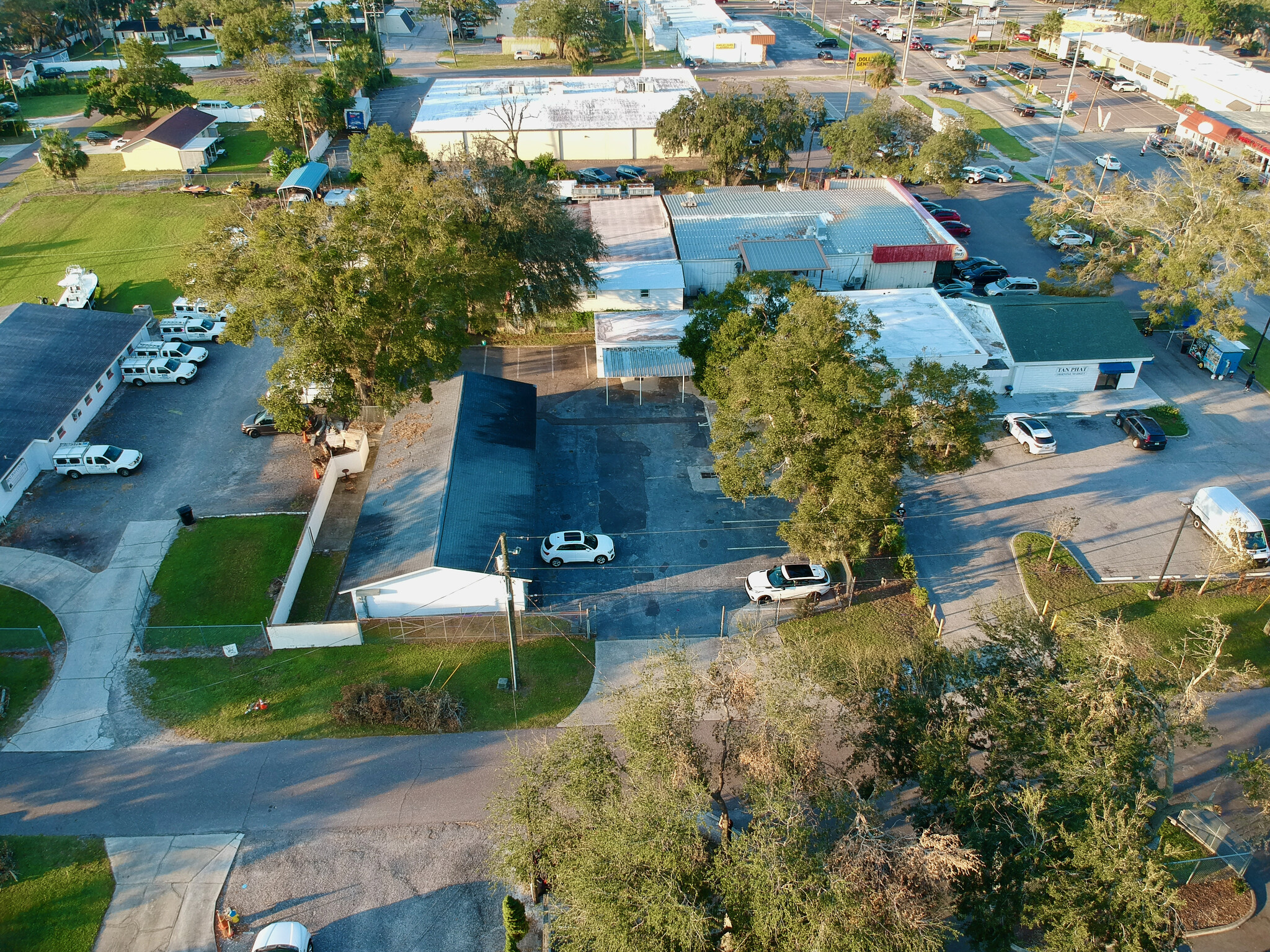 8202 N Armenia Ave, Tampa, FL for sale Primary Photo- Image 1 of 1