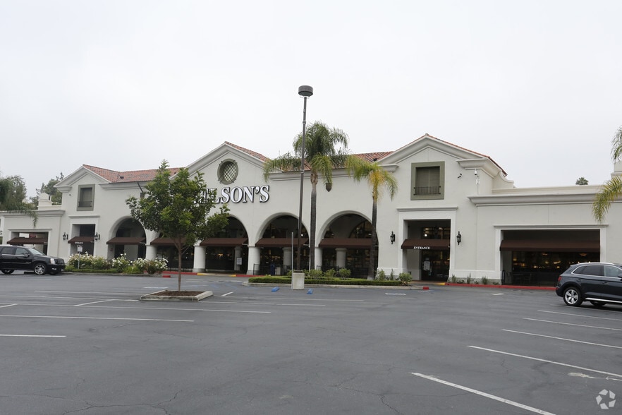 22277 Mulholland Dr, Calabasas, CA for sale - Primary Photo - Image 1 of 1