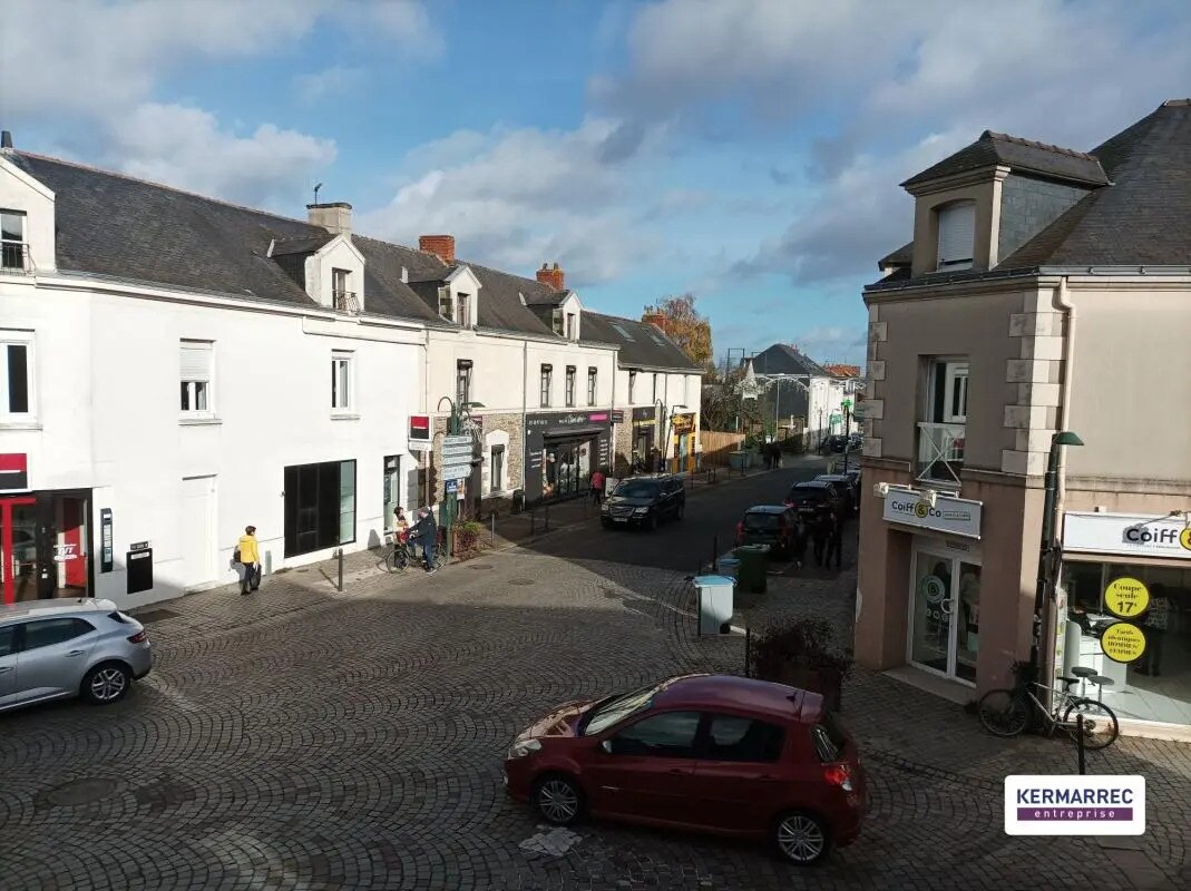 Office in Carquefou for lease Building Photo- Image 1 of 5