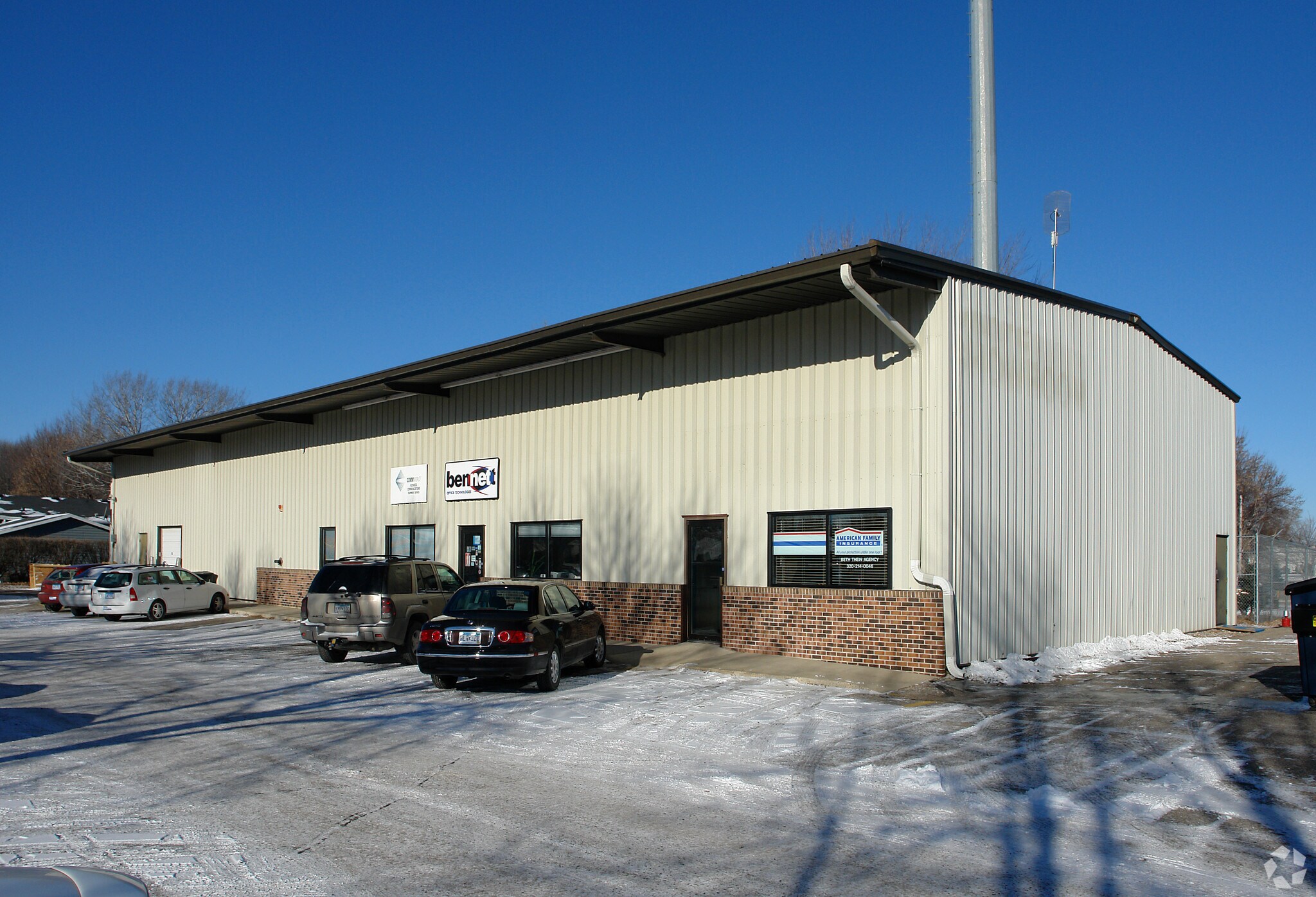 312 24th Ave SW, Willmar, MN for sale Primary Photo- Image 1 of 4