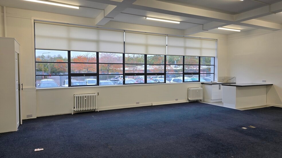 40 Peffer Pl, Edinburgh for lease - Building Photo - Image 1 of 11