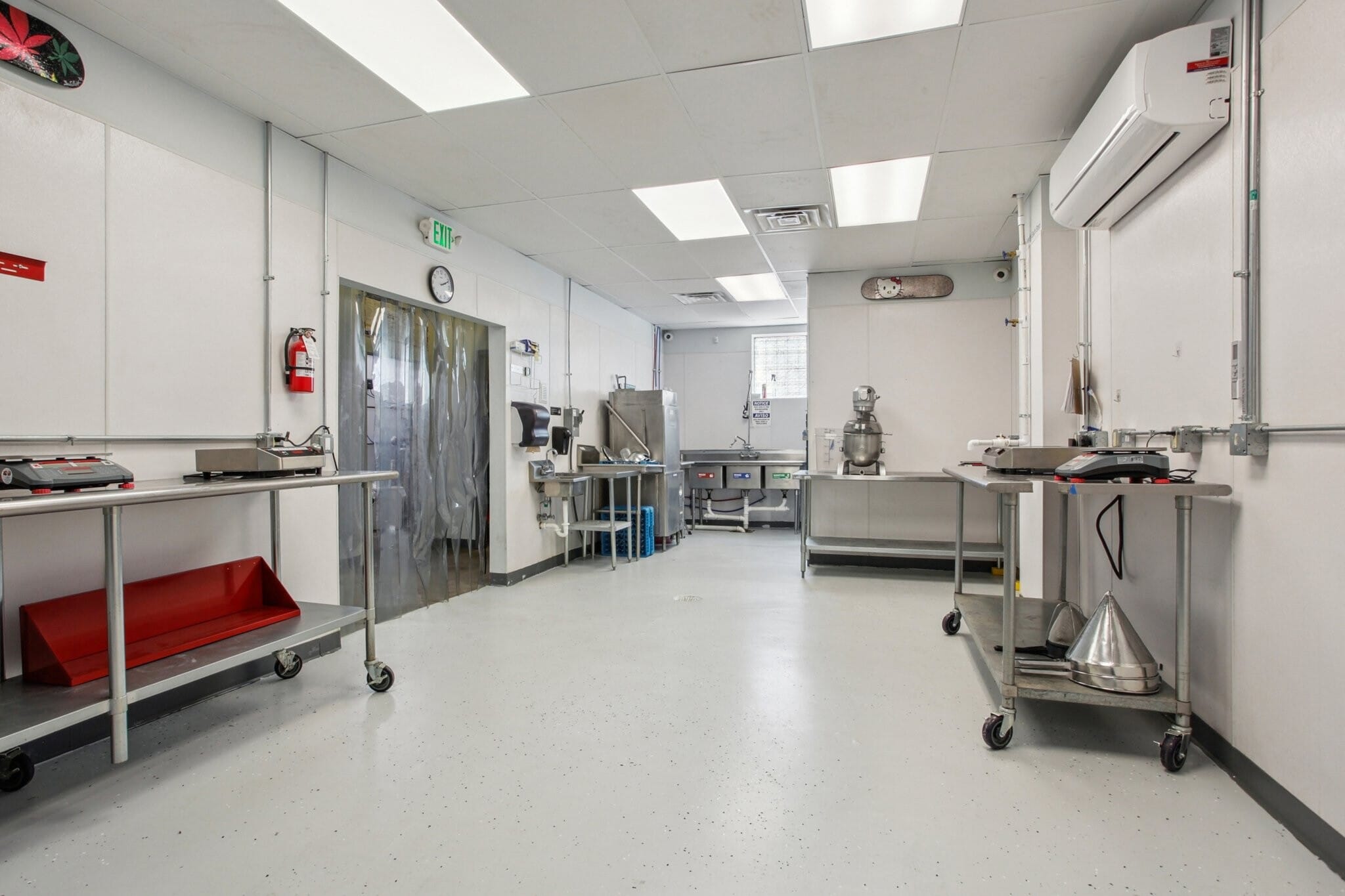 963 Federal Blvd, Denver, CO for lease Interior Photo- Image 1 of 15