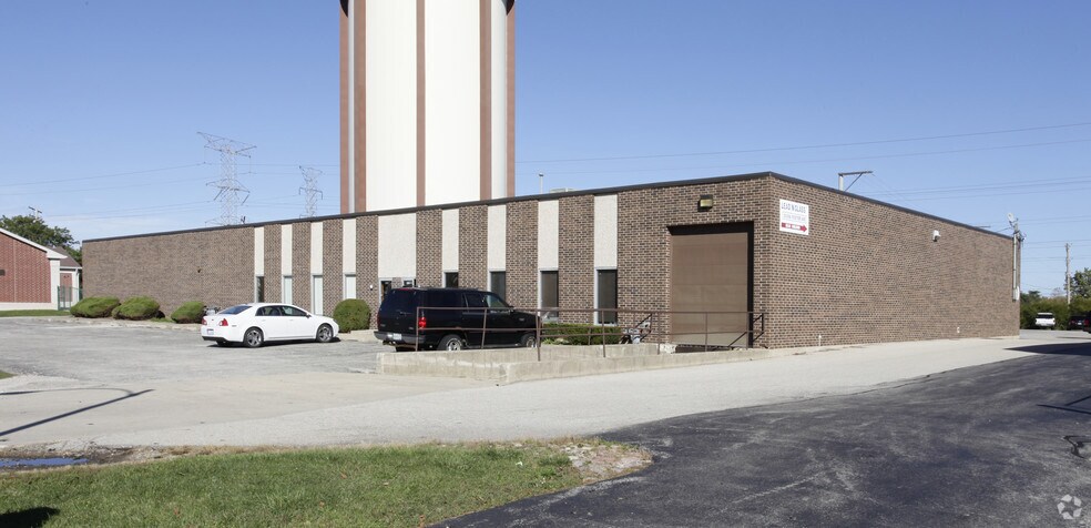 2039-2041 Foster Ave, Wheeling, IL for sale - Building Photo - Image 1 of 1