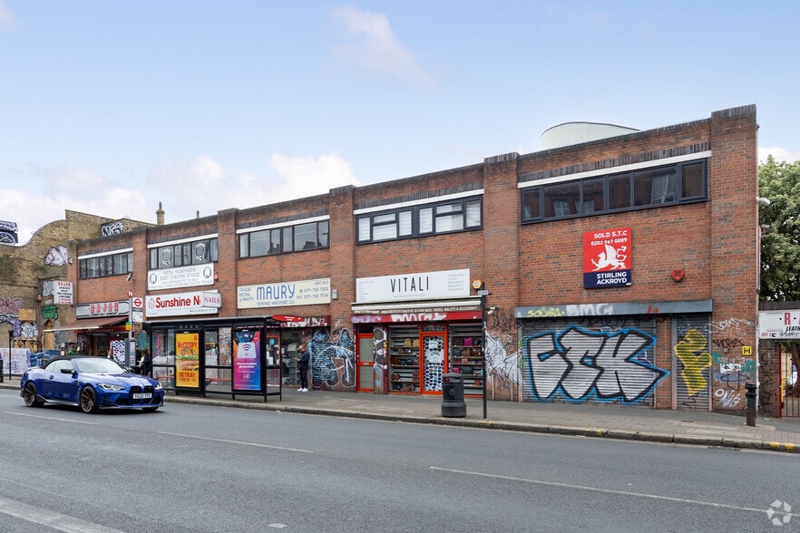 472 Hackney Rd, London for sale - Building Photo - Image 1 of 5