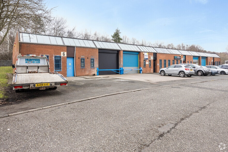 Bells Clos, Newcastle Upon Tyne for lease - Building Photo - Image 1 of 3