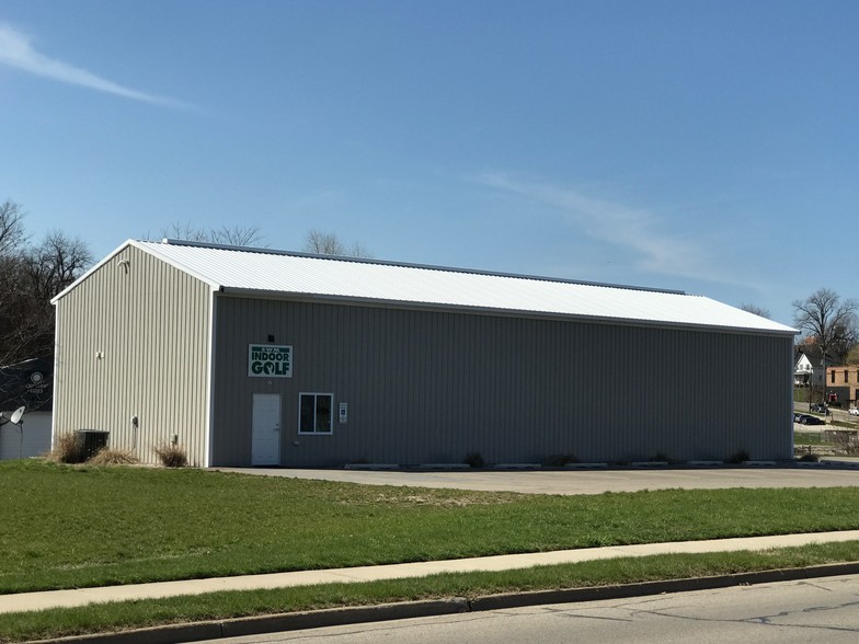 600 Langley Ave, Saint Joseph, MI for lease - Building Photo - Image 1 of 5