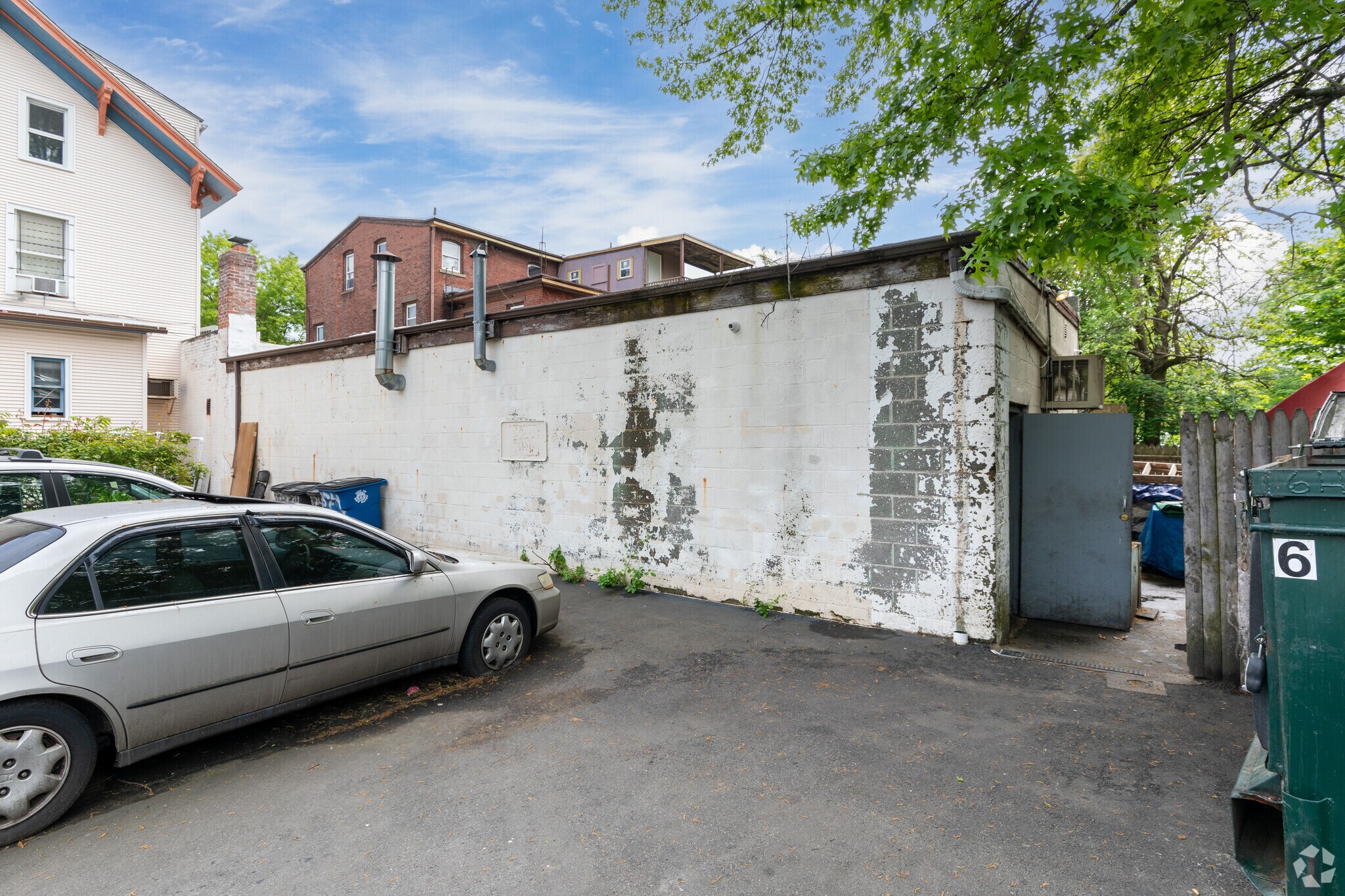 372 Whalley Ave, New Haven, CT 06511 Retail for Sale