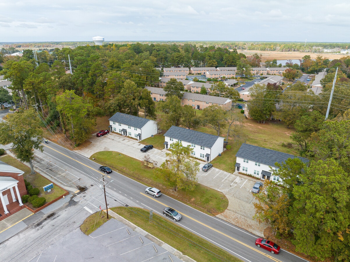 6216 Murray Dr, Hanahan, SC 29410 6216 Murray Drive