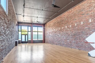 1099 Folsom St, San Francisco, CA for lease Building Photo- Image 2 of 7