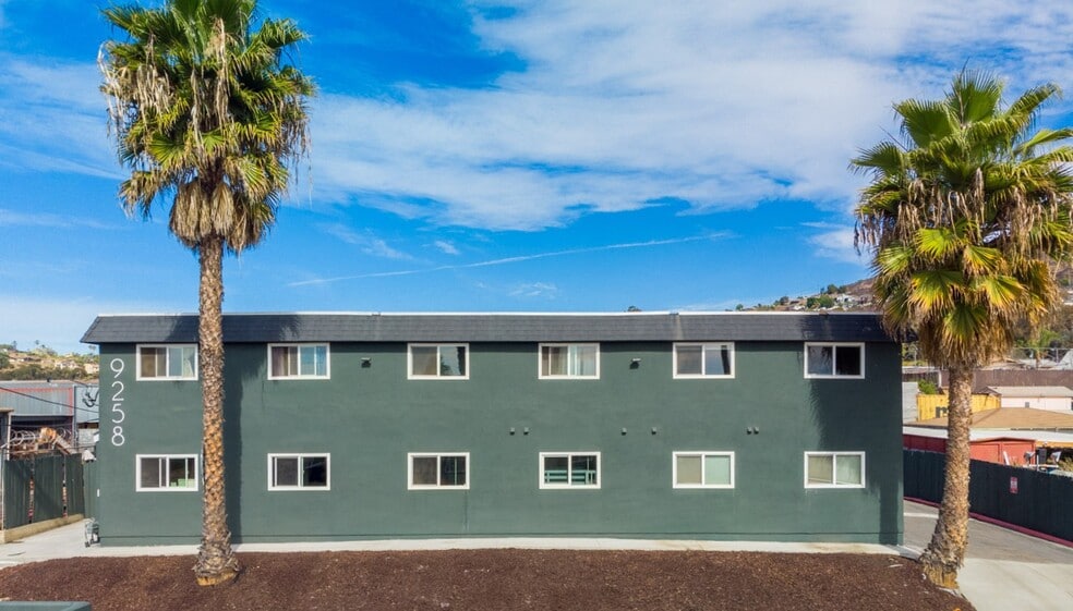 9258 Birch St, Spring Valley, CA for sale - Building Photo - Image 2 of 16