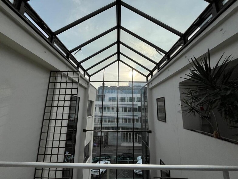79-91 Rue Pierre Sémard, Châtillon for lease - Lobby - Image 1 of 7