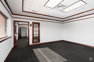 5915 S Regal St, Spokane, WA for lease Interior Photo- Image 1 of 3