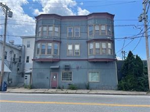 1353 Main St, West Warwick, RI for sale - Building Photo - Image 1 of 1