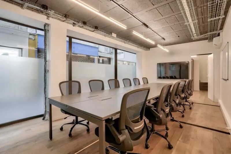 Office in Paris for sale - Building Photo - Image 2 of 27