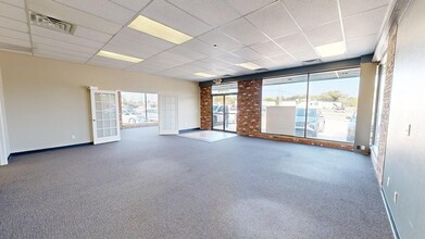 1653-1655 W 4th St, Mansfield, OH for lease Interior Photo- Image 2 of 10